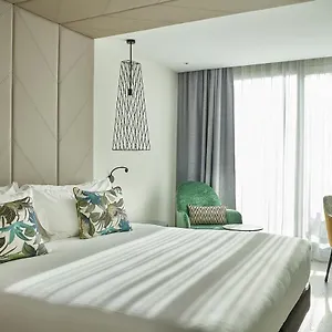 Hotel Vincci Larios Diez ****